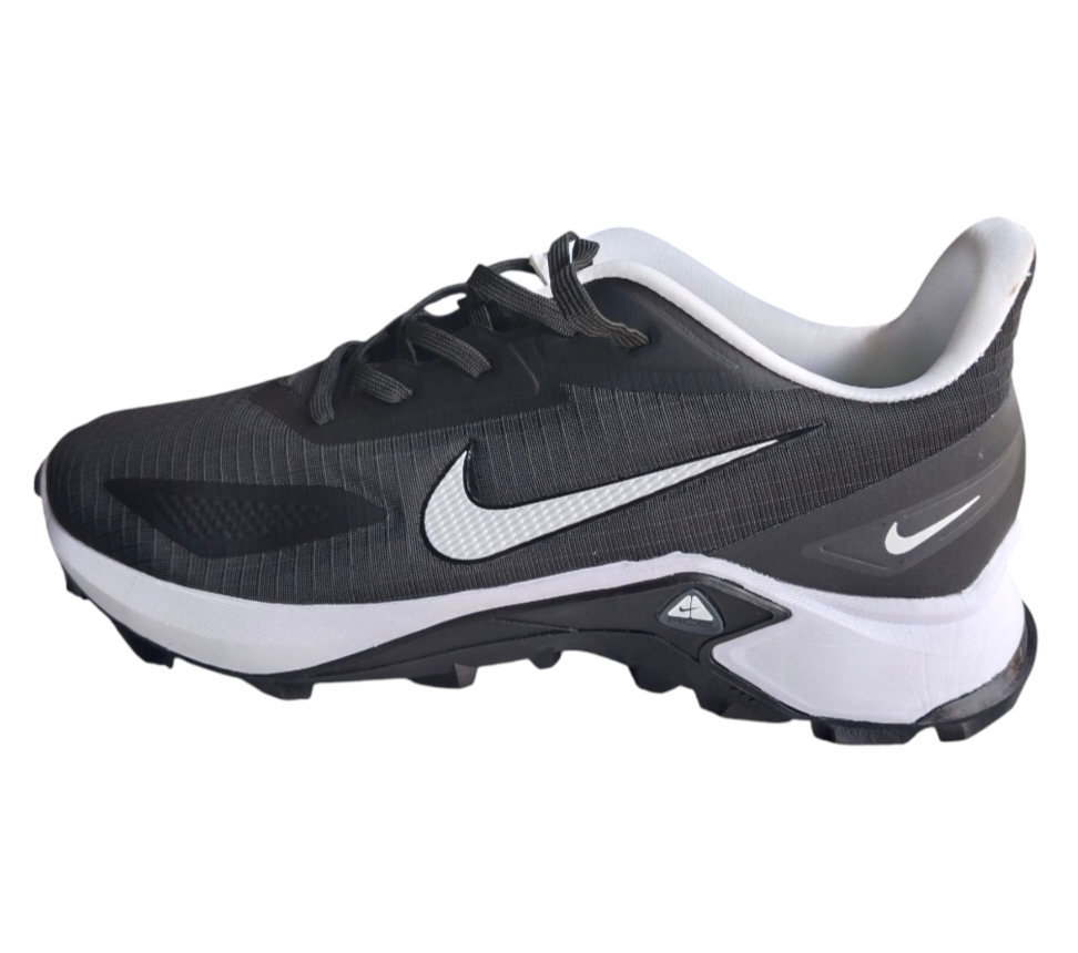Sport shoes