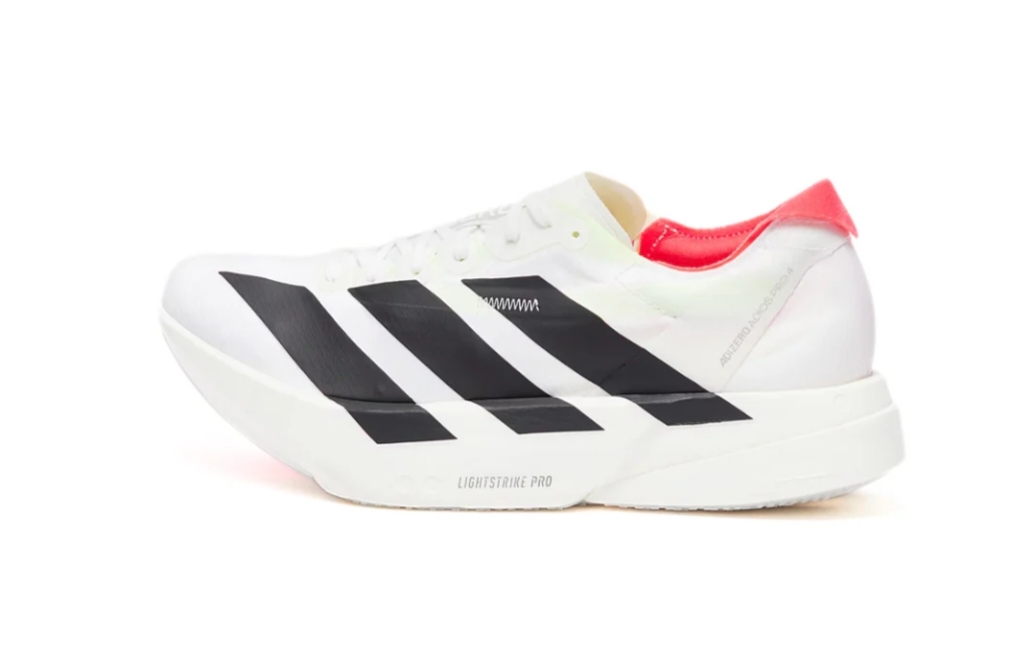 Sport shoes